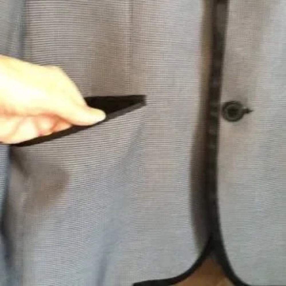 H&M Light Gray Men's Blazer with Black Trim - Picture 6 of 16